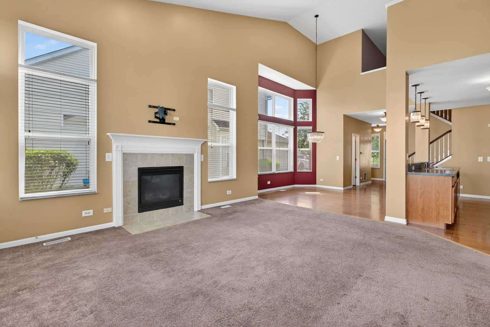 8035 Harrier Avenue, Joliet, IL 60431