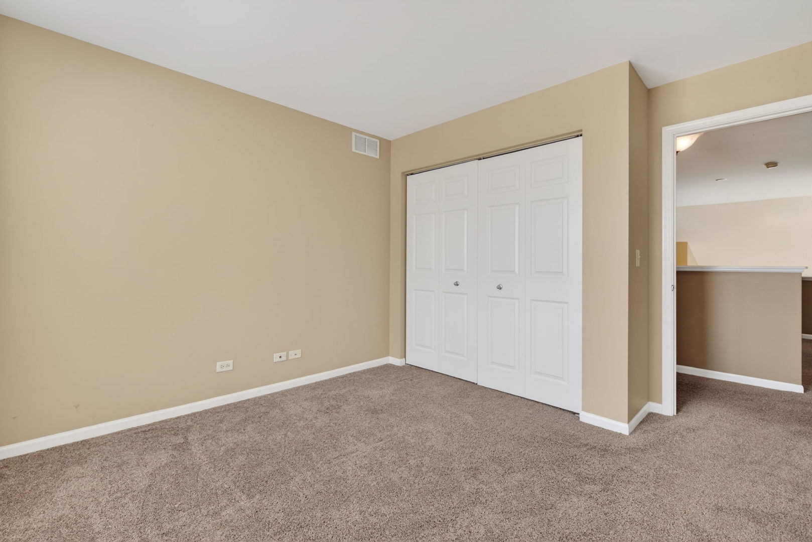8035 Harrier Avenue, Joliet, IL 60431
