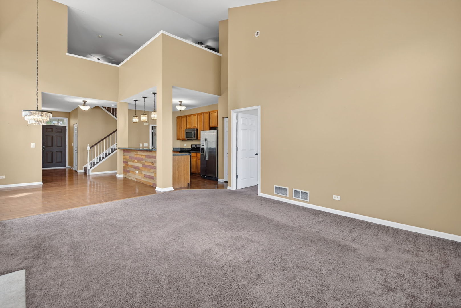 8035 Harrier Avenue, Joliet, IL 60431