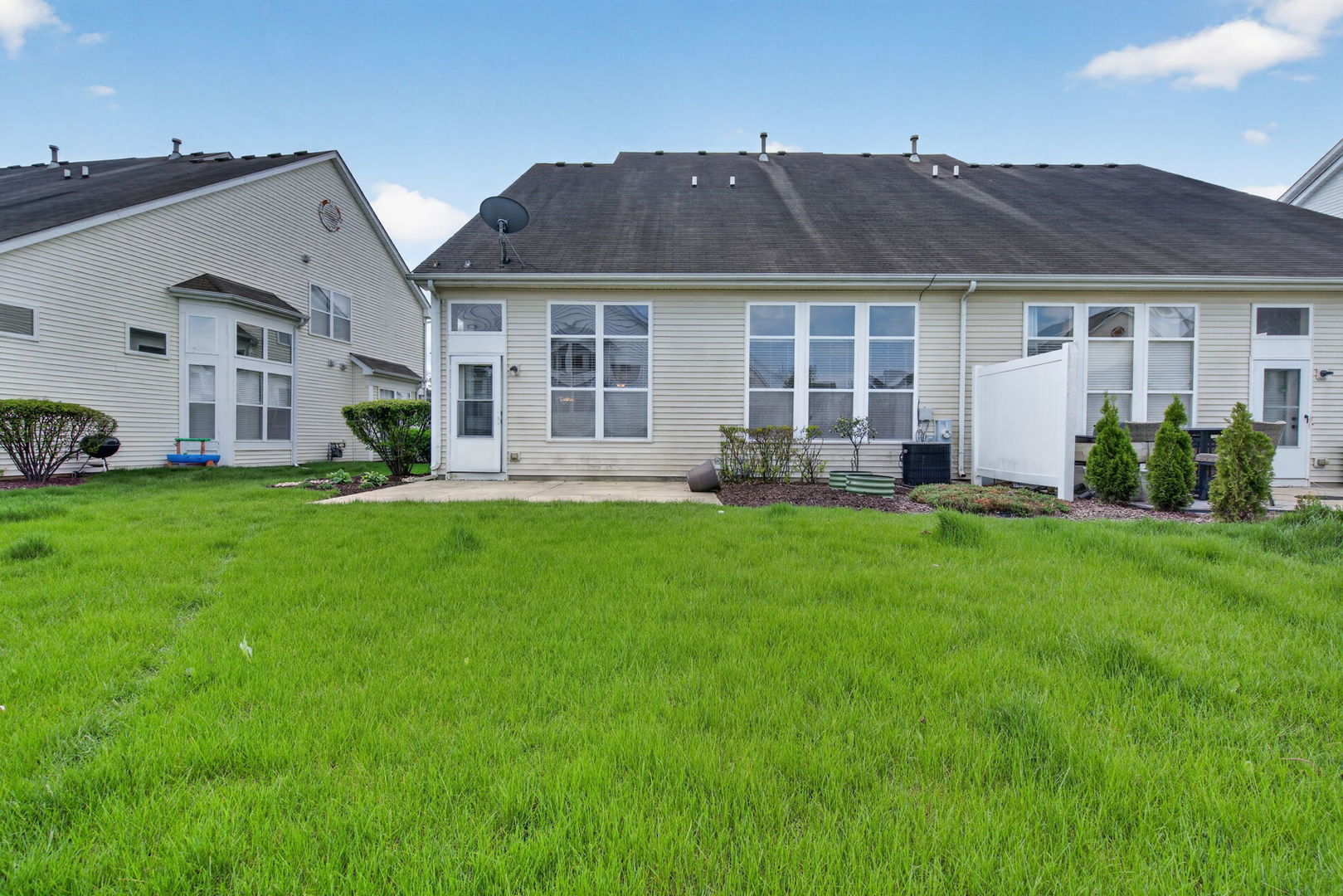 8035 Harrier Avenue, Joliet, IL 60431