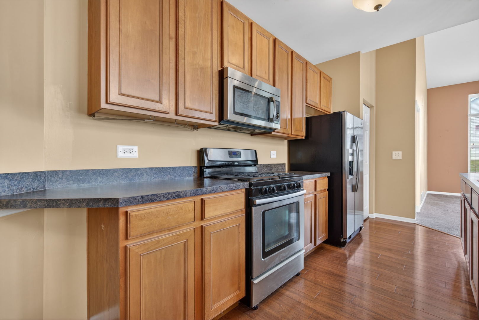 8035 Harrier Avenue, Joliet, IL 60431