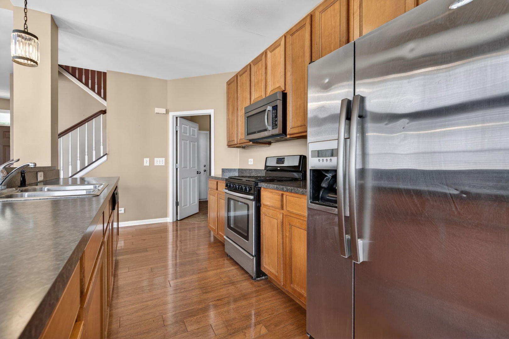 8035 Harrier Avenue, Joliet, IL 60431