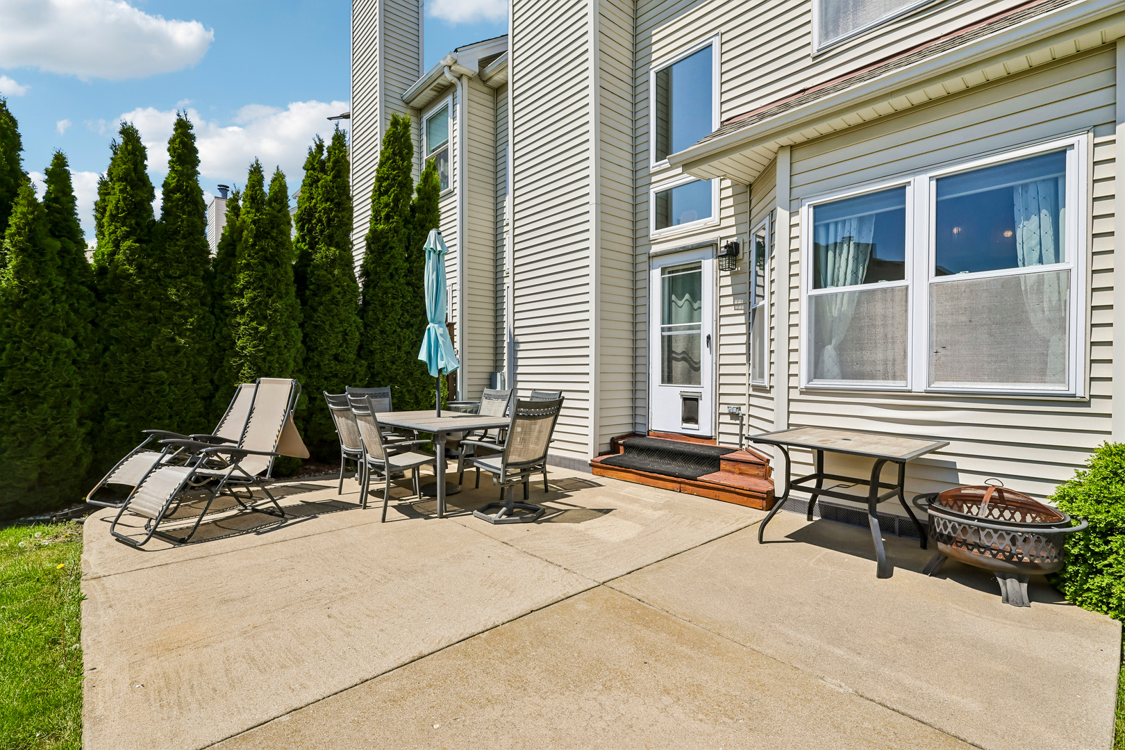 416 Grace Drive, Lake In The Hills, IL 60156