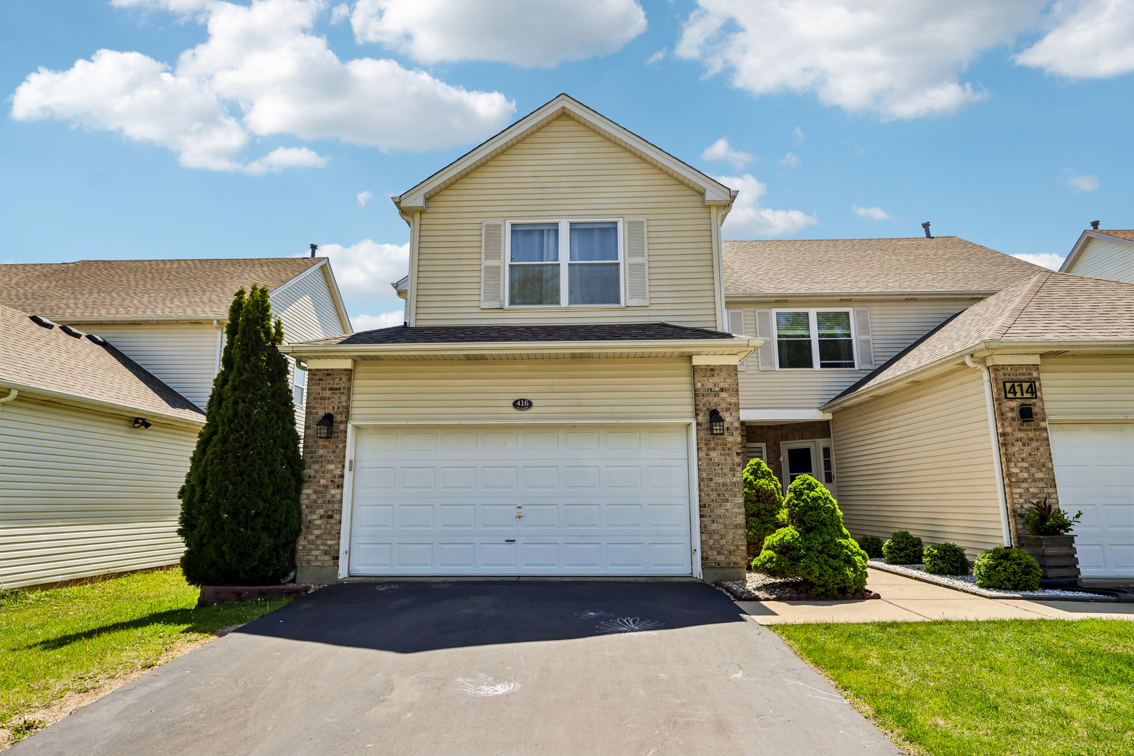 416 Grace Drive, Lake In The Hills, IL 60156
