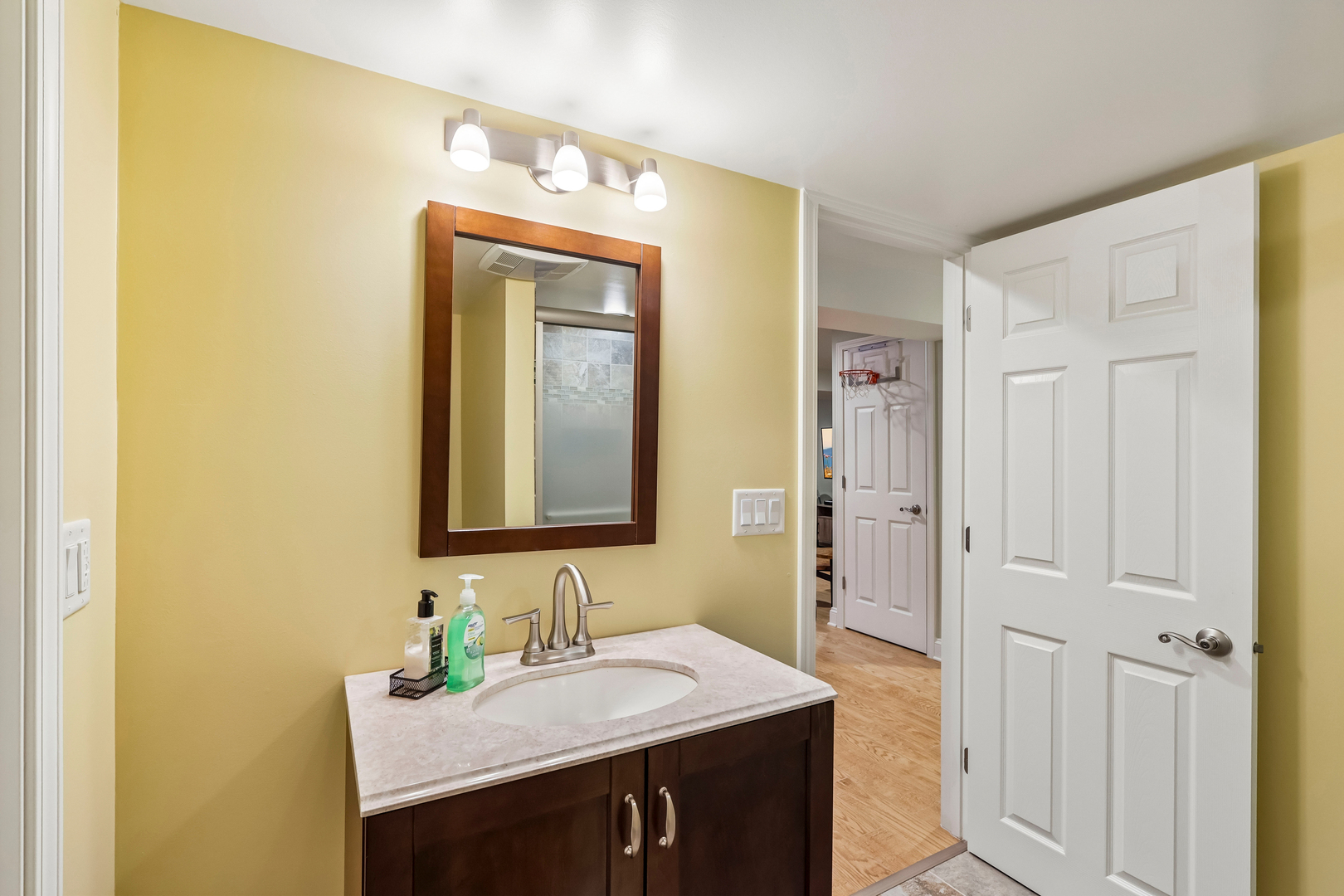416 Grace Drive, Lake In The Hills, IL 60156
