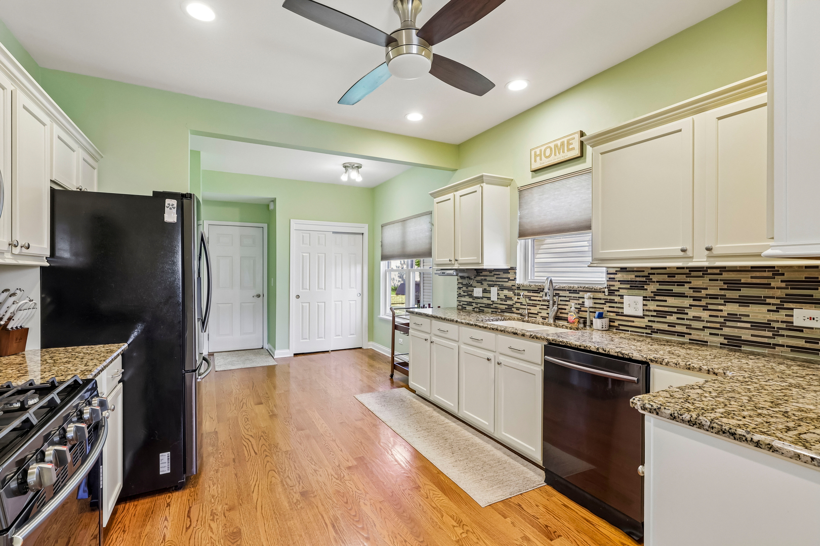 416 Grace Drive, Lake In The Hills, IL 60156