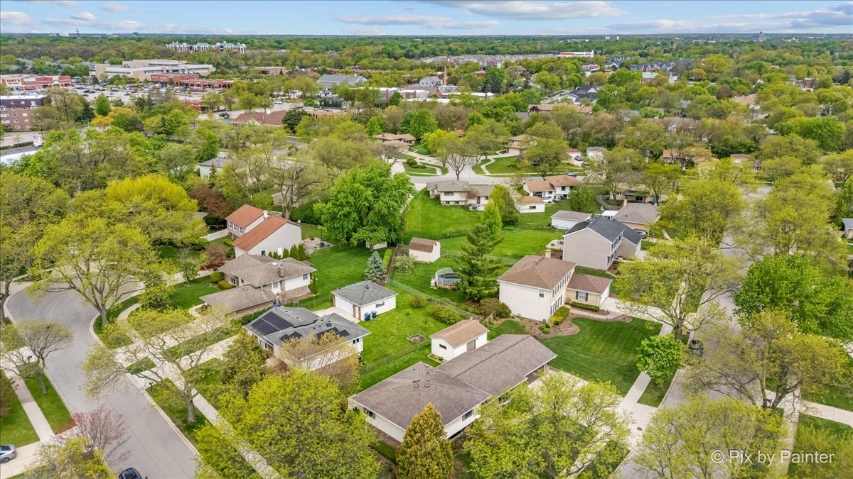 262 Woodville Lane, Schaumburg, IL 60193