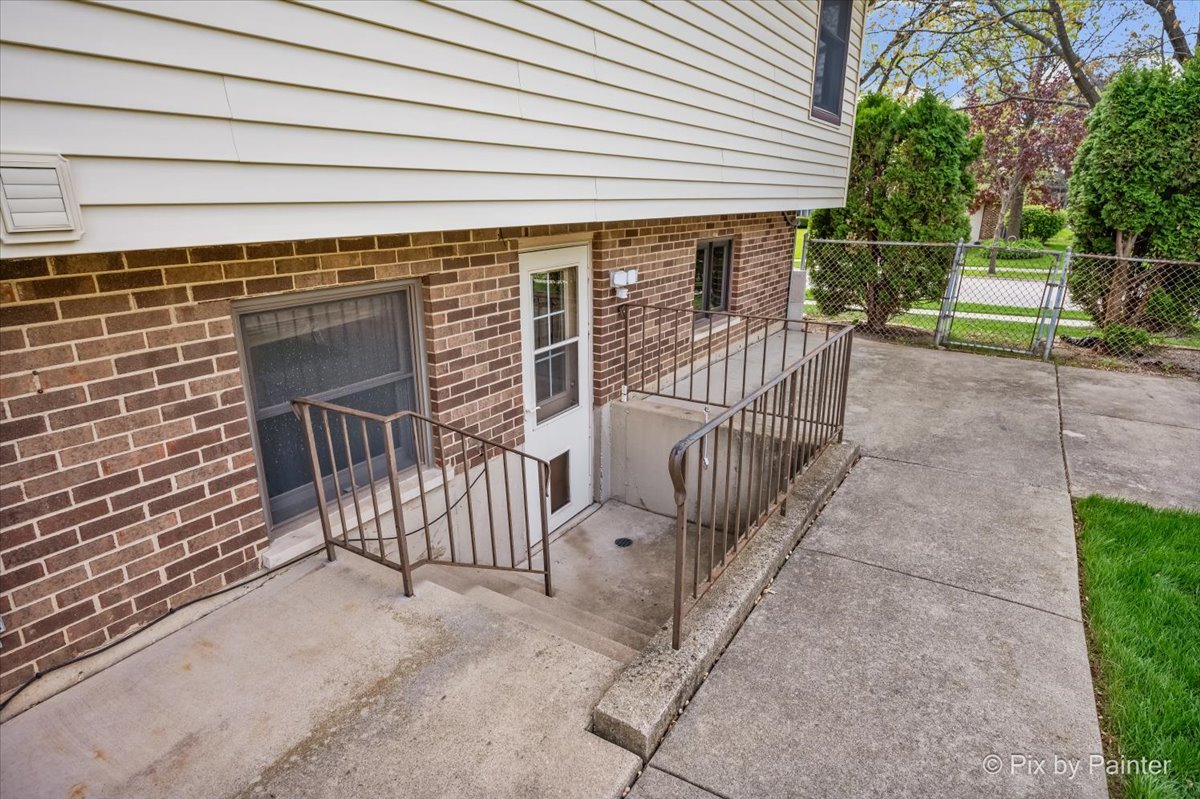 262 Woodville Lane, Schaumburg, IL 60193