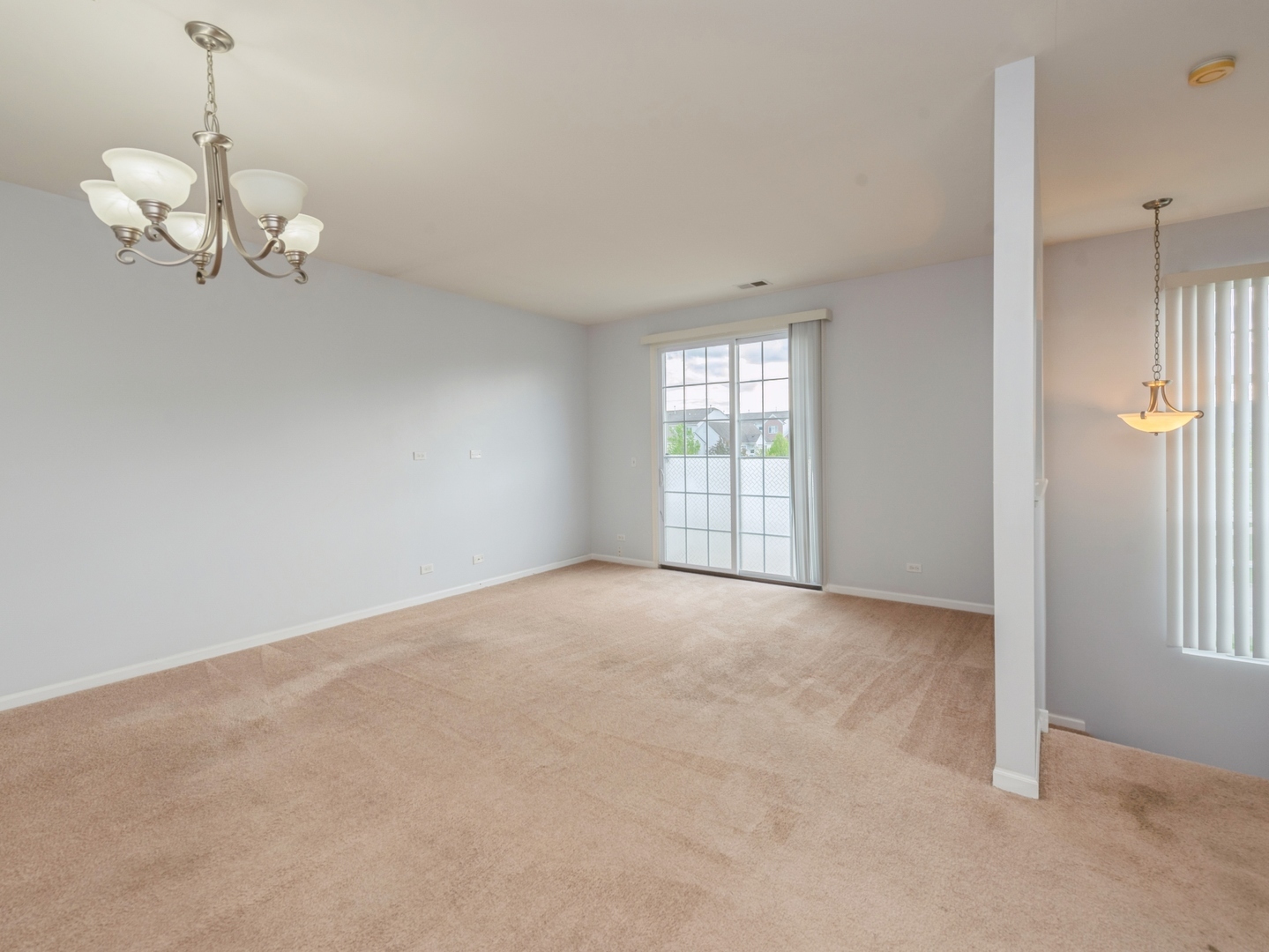 2243 Concord Drive #30-B, McHenry, IL 60050