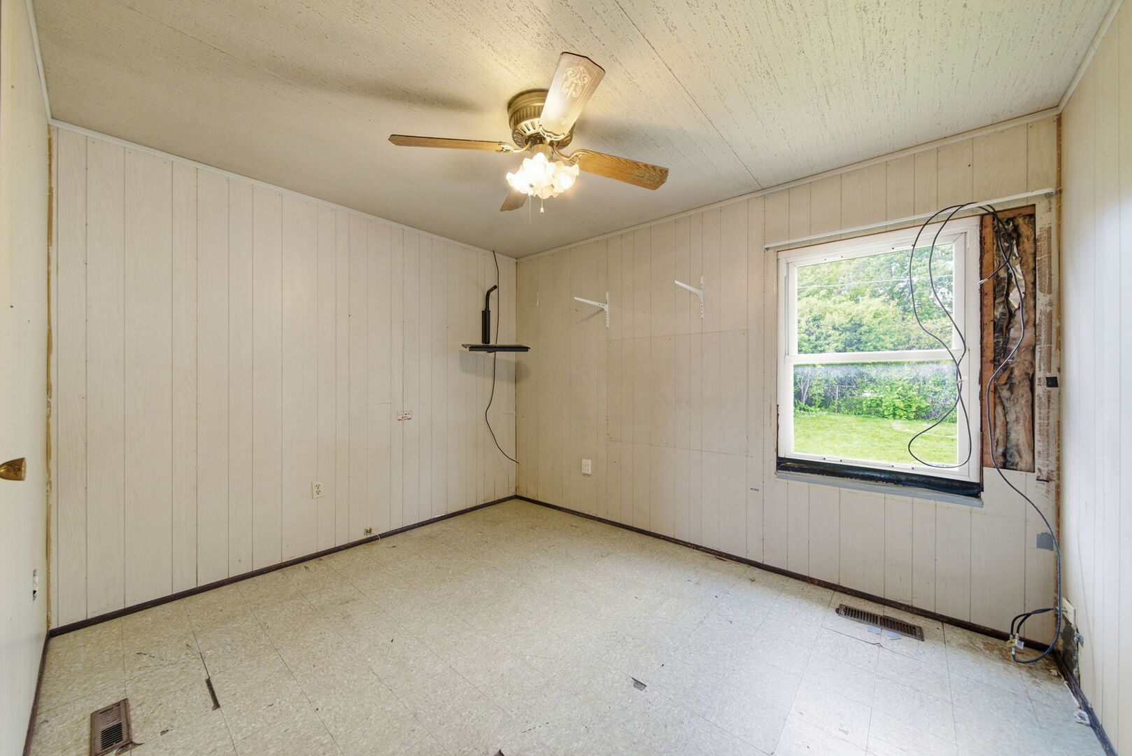 418 Hamrick Avenue, Romeoville, IL 60446