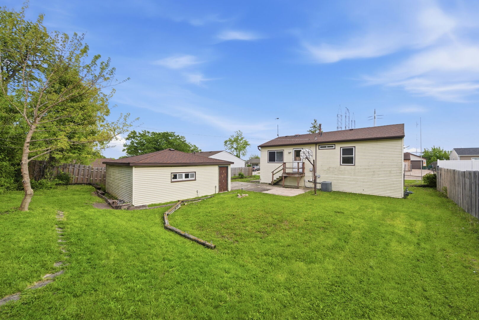 418 Hamrick Avenue, Romeoville, IL 60446