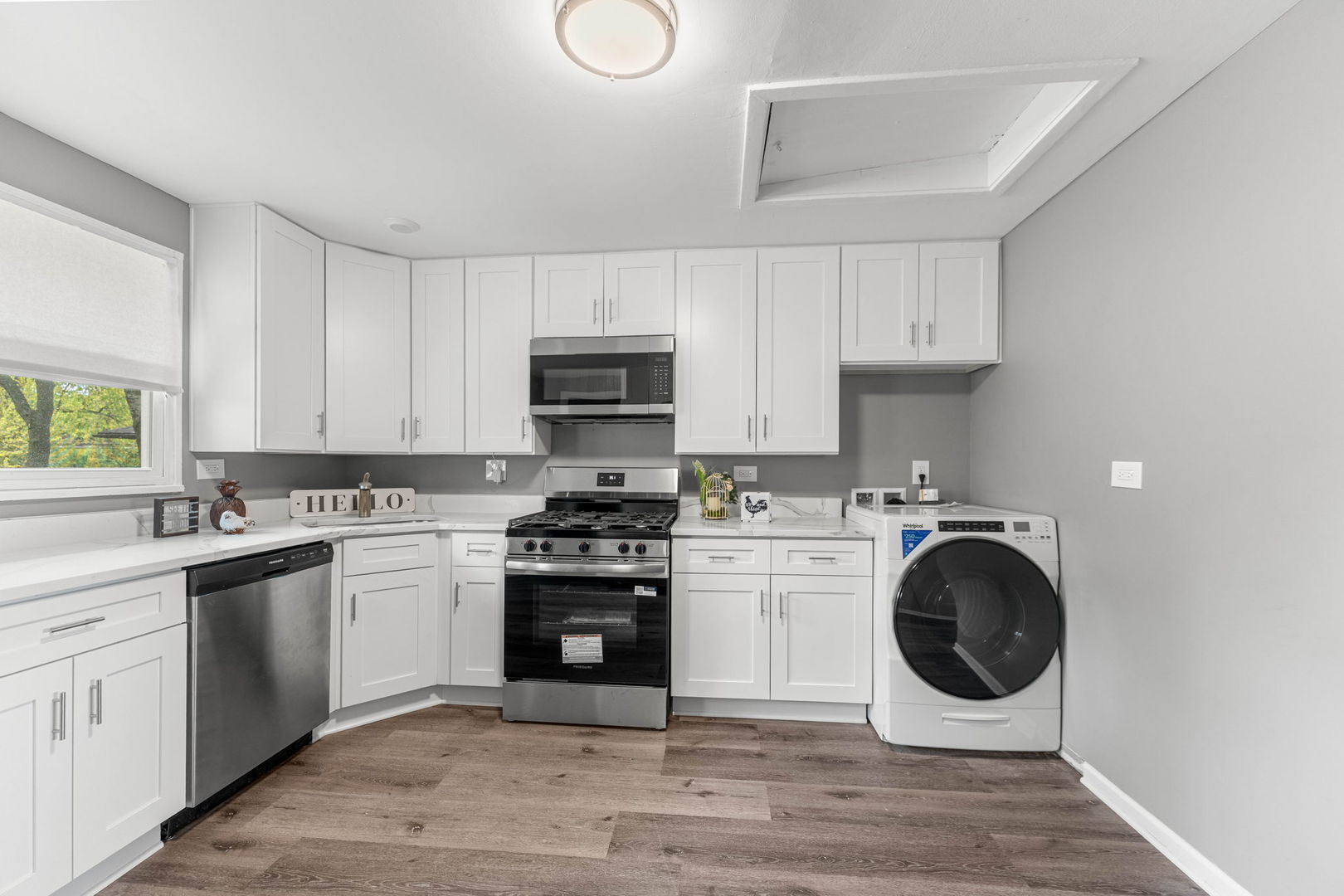 18155 Cicero Avenue, Country Club Hills, IL 60478