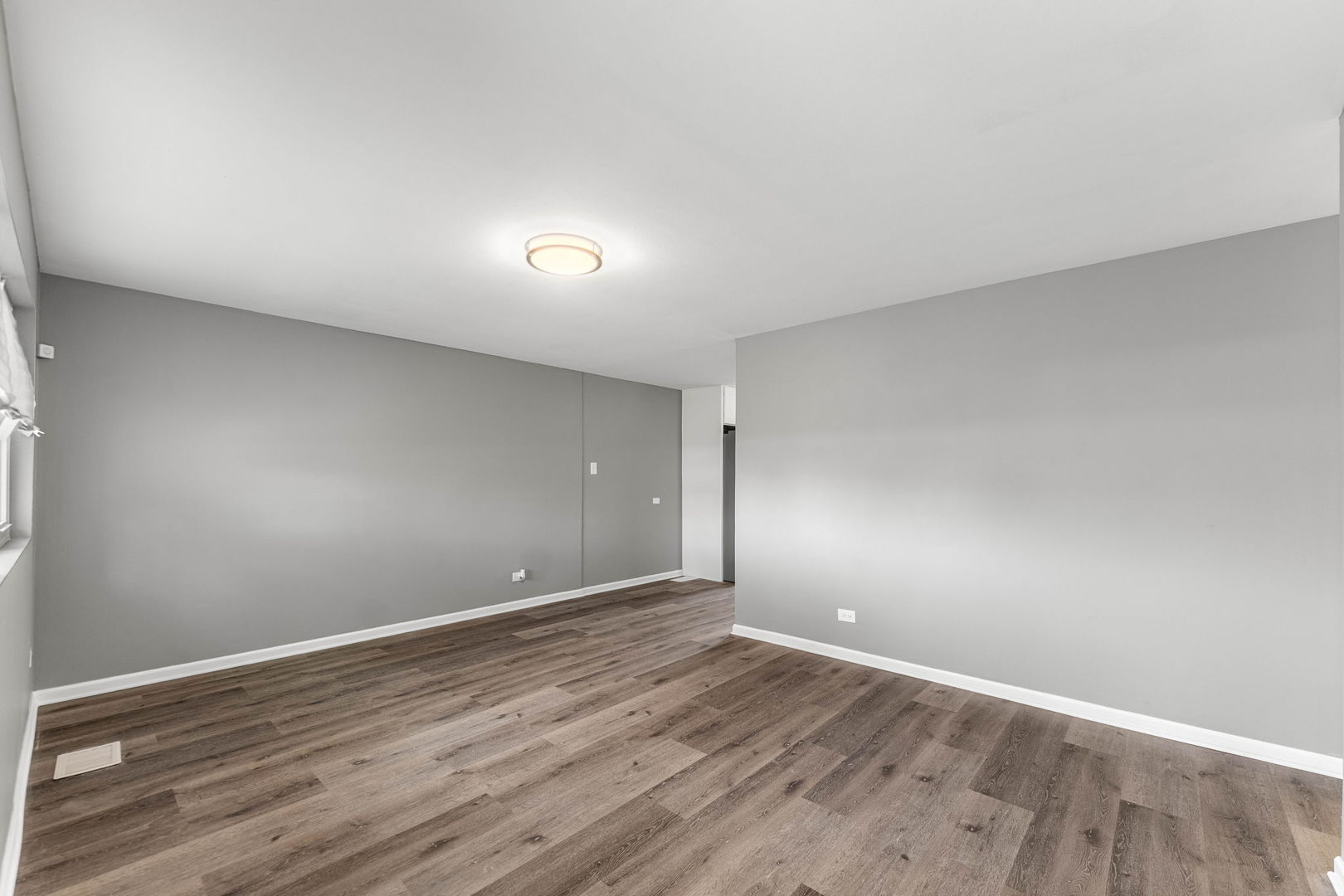 18155 Cicero Avenue, Country Club Hills, IL 60478