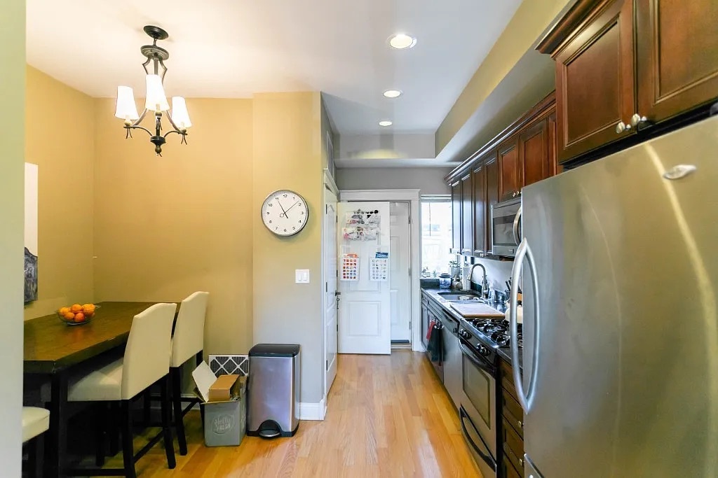 4138 N Kenmore Avenue #2, Chicago, IL 60613