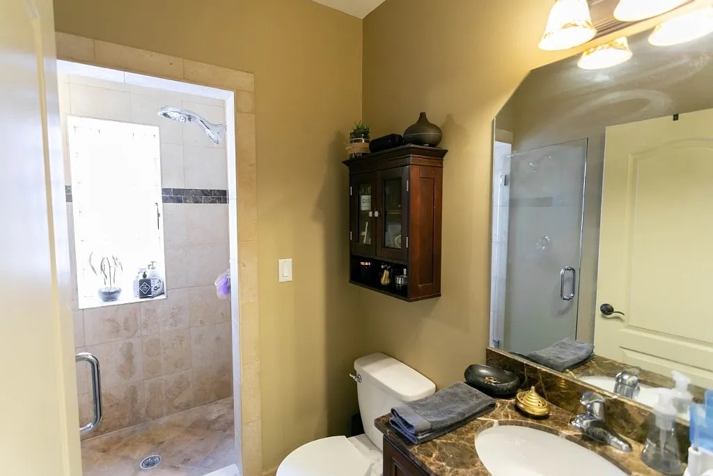 4138 N Kenmore Avenue #2, Chicago, IL 60613