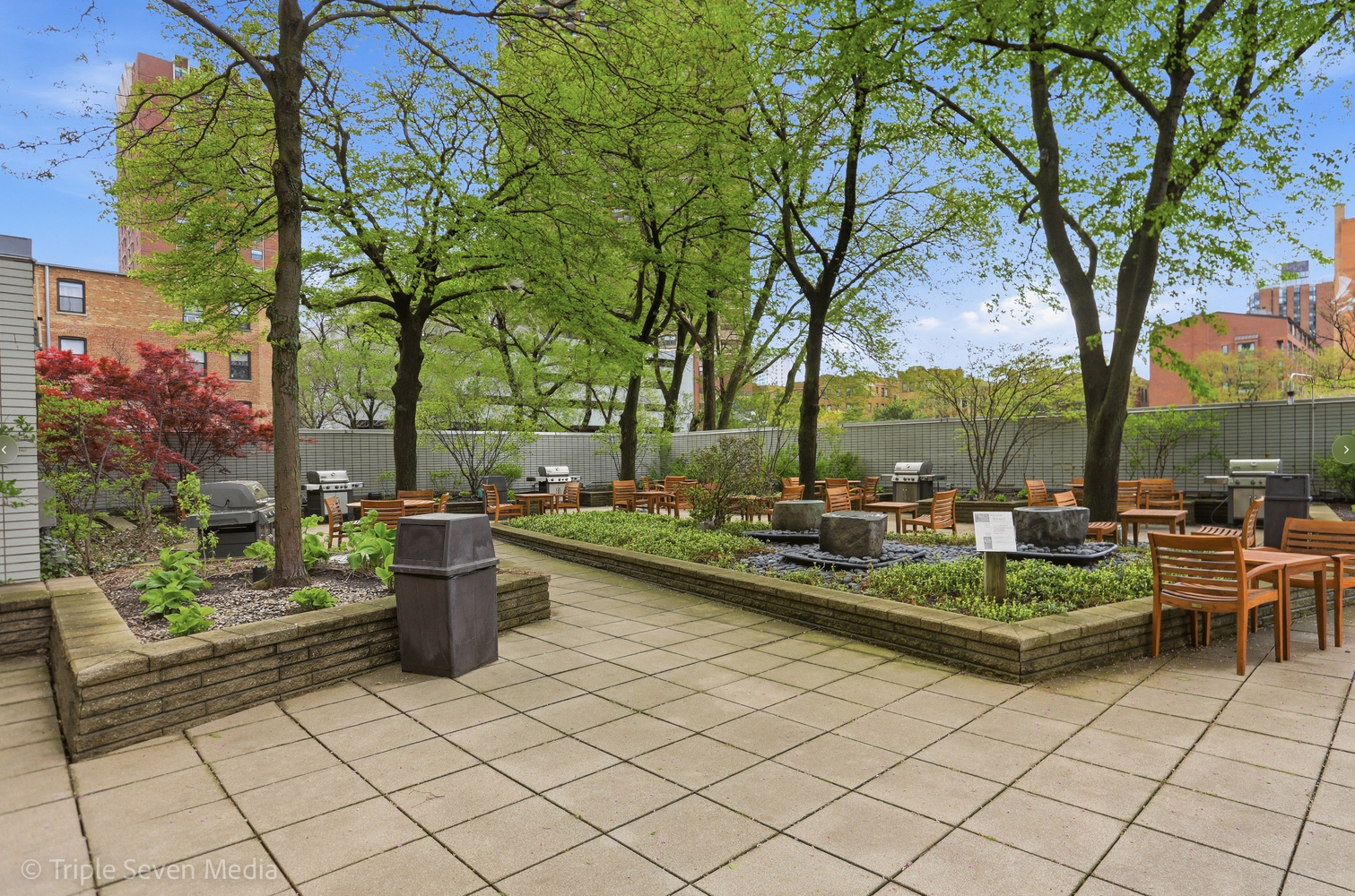 3600 N Lake Shore Drive #709, Chicago, IL 60613