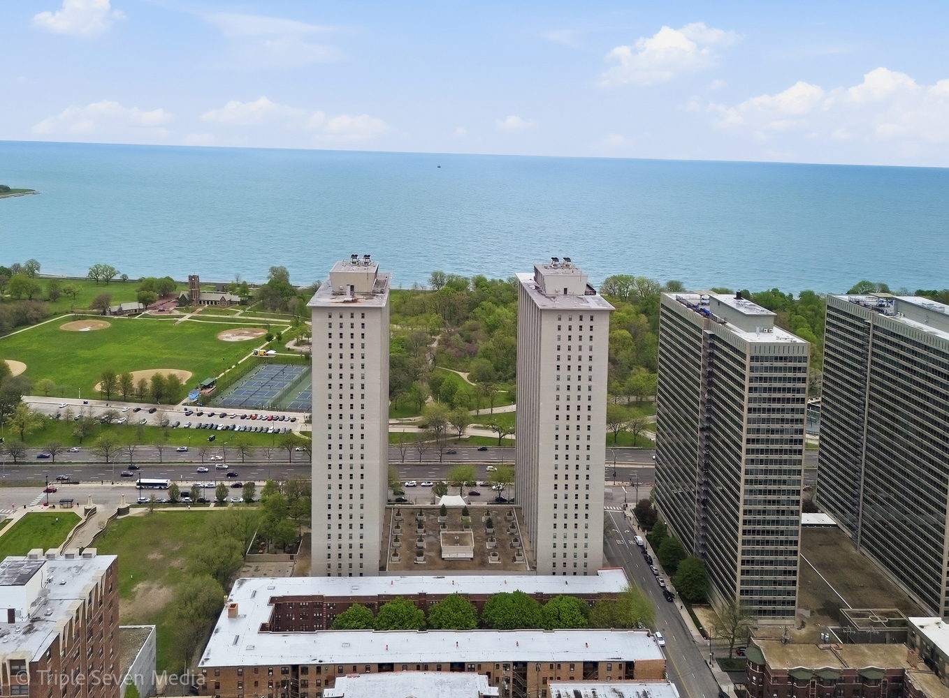 3600 N Lake Shore Drive #709, Chicago, IL 60613