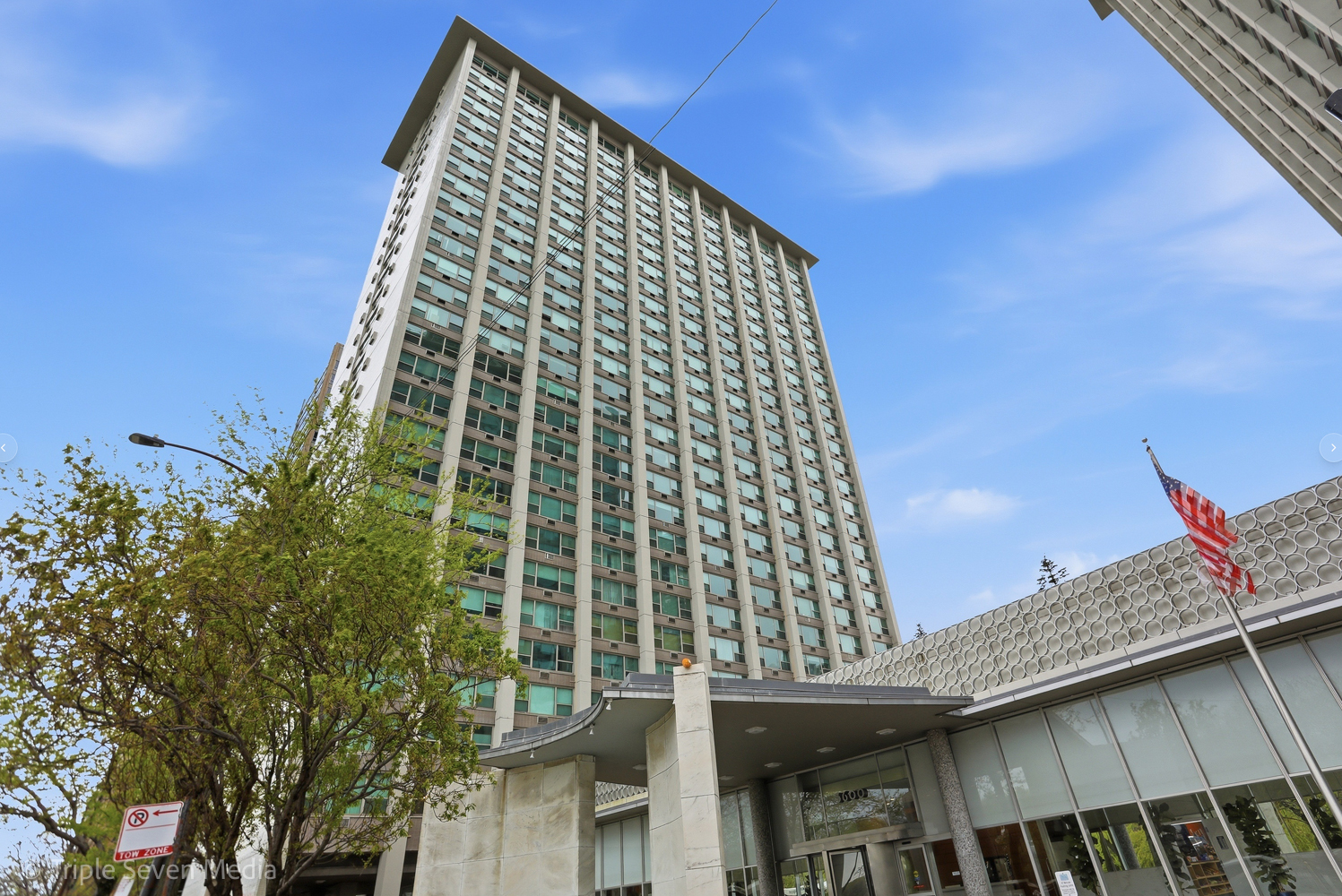 3600 N Lake Shore Drive #709, Chicago, IL 60613