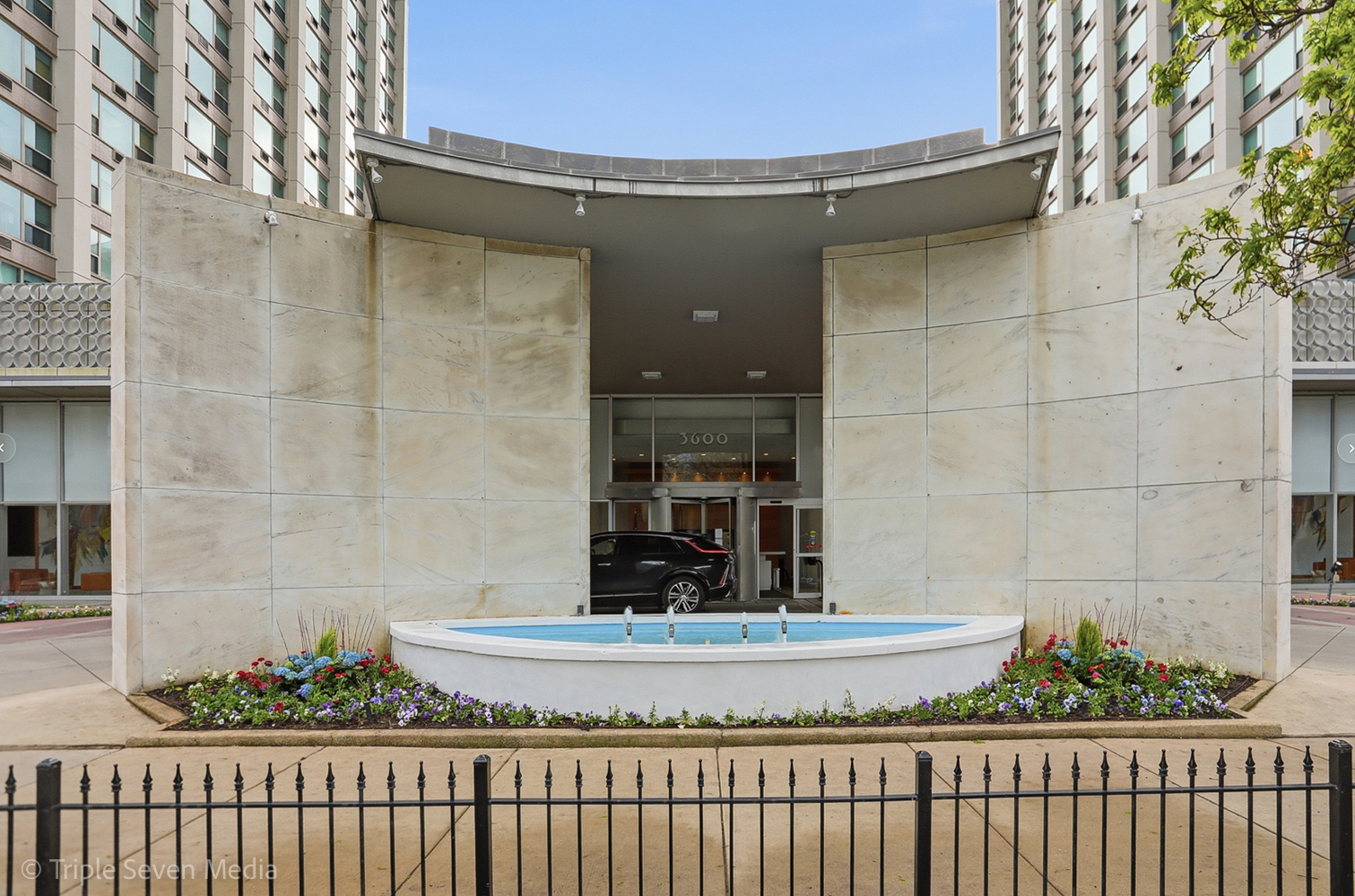 3600 N Lake Shore Drive #709, Chicago, IL 60613