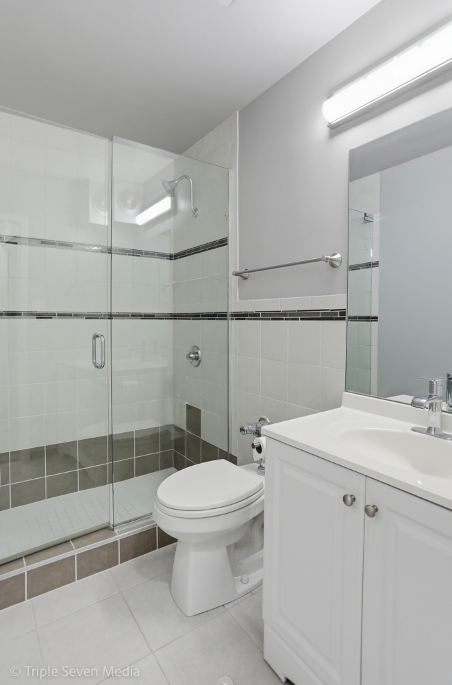 3600 N Lake Shore Drive #709, Chicago, IL 60613