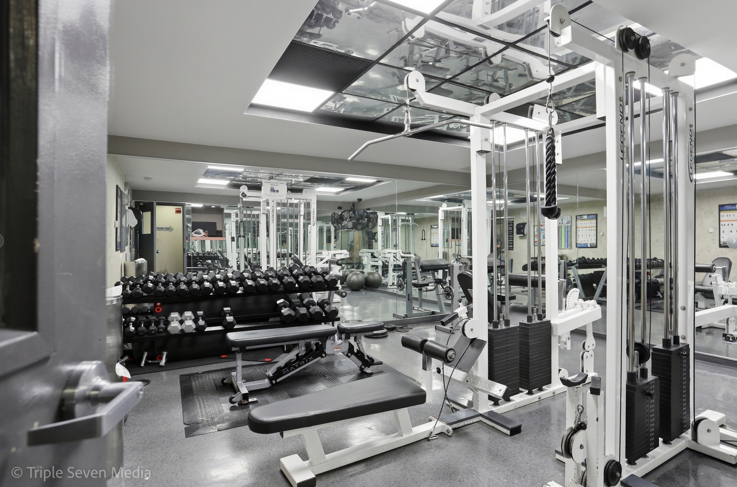 3600 N Lake Shore Drive #709, Chicago, IL 60613