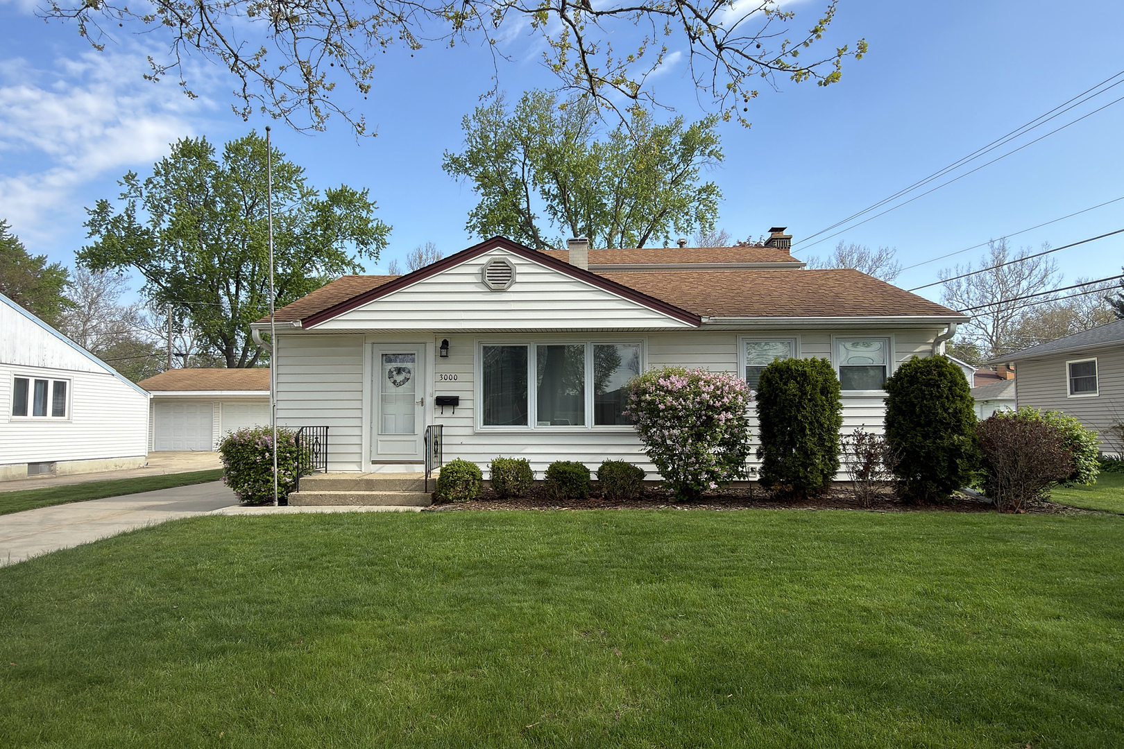 3000 starling Lane, Rolling Meadows, IL 60008