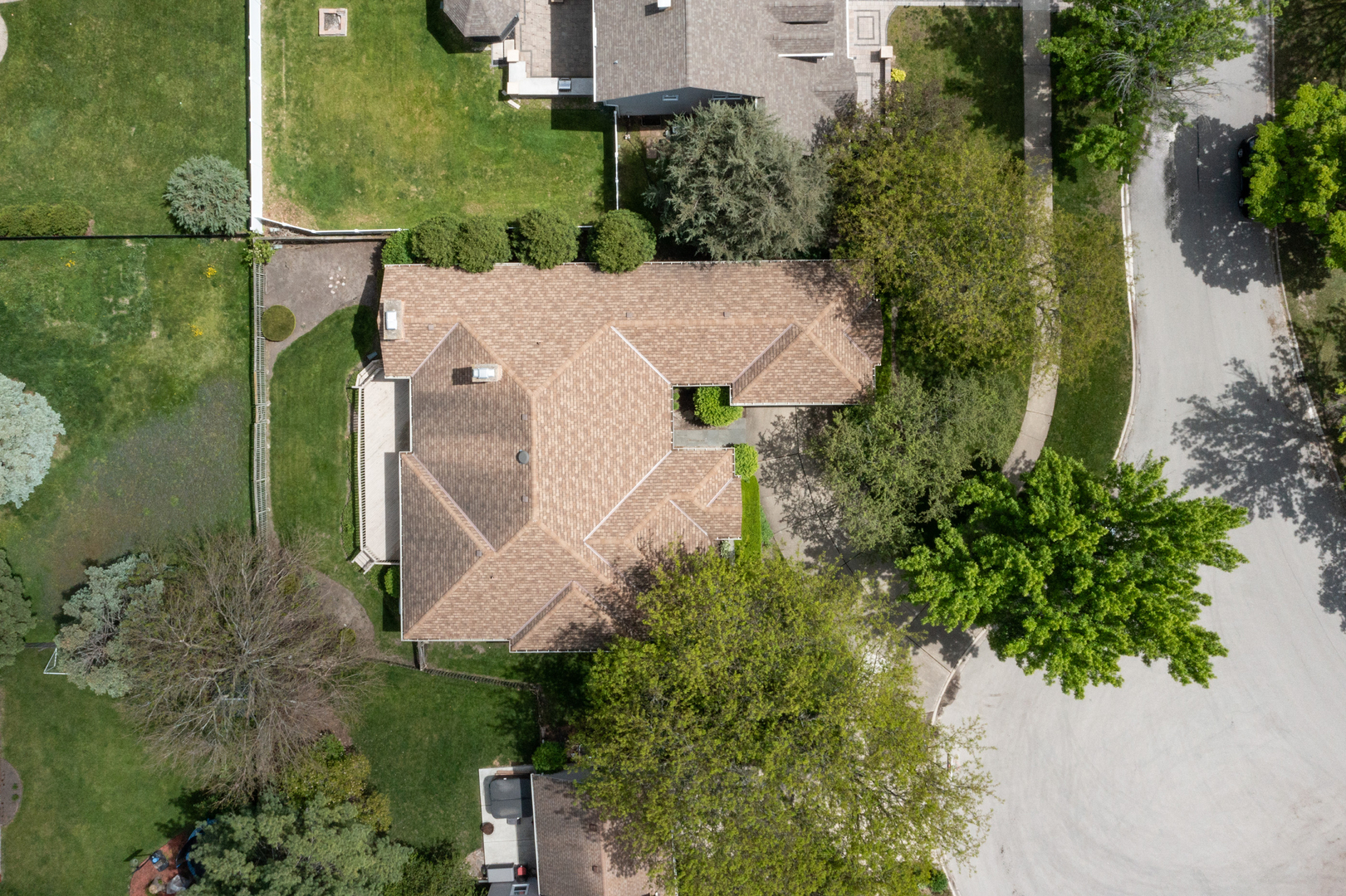 1437 Ambleside Circle, Naperville, IL 60540