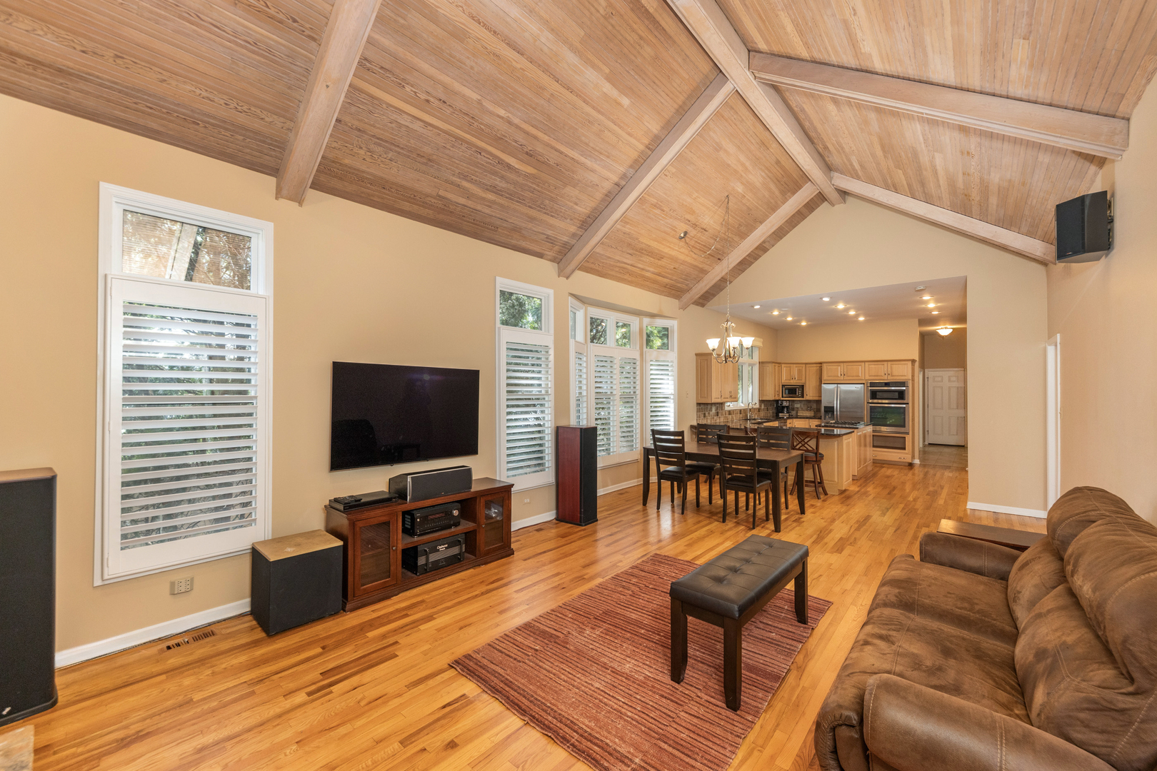 1437 Ambleside Circle, Naperville, IL 60540