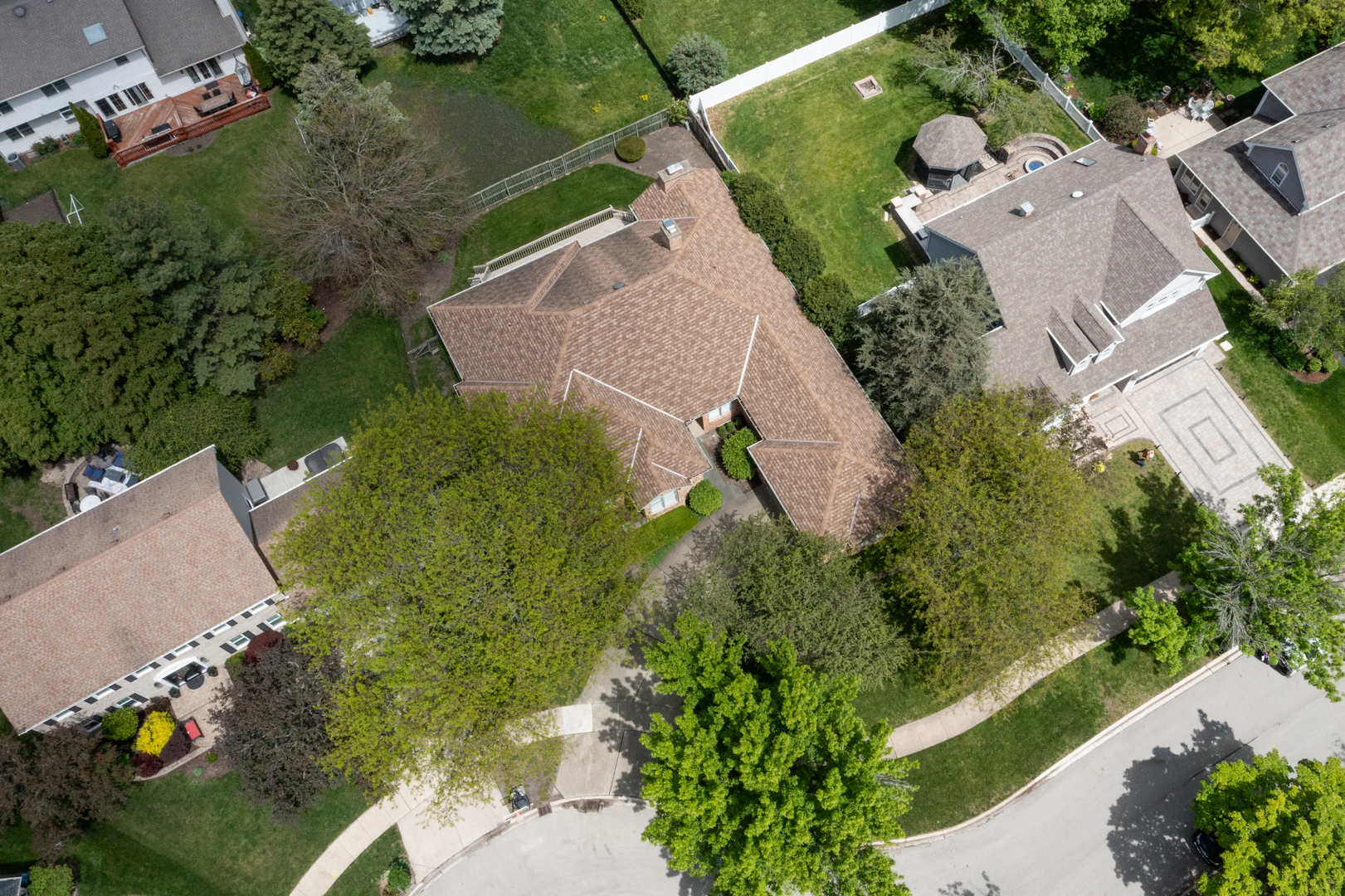 1437 Ambleside Circle, Naperville, IL 60540