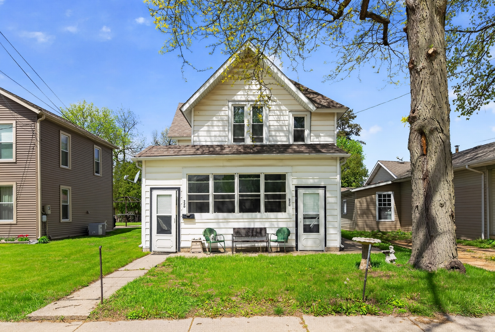 220 E Lincoln Avenue, Belvidere, IL 61008
