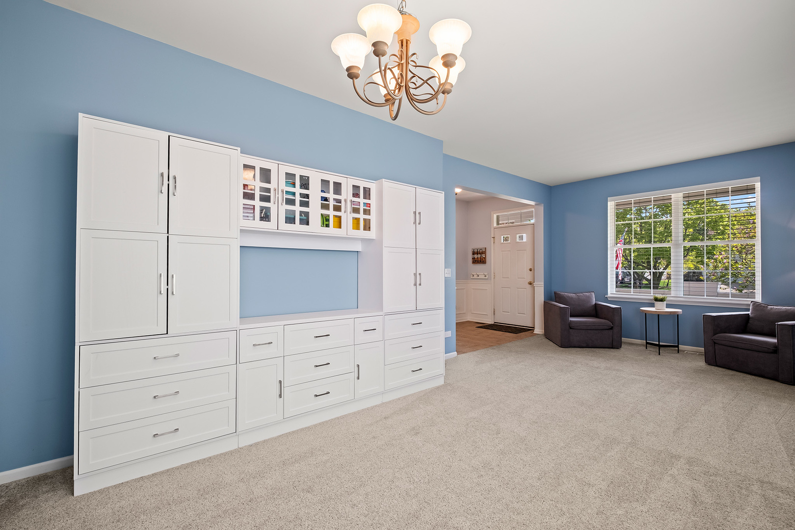 779 Lenox Avenue, Bolingbrook, IL 60490