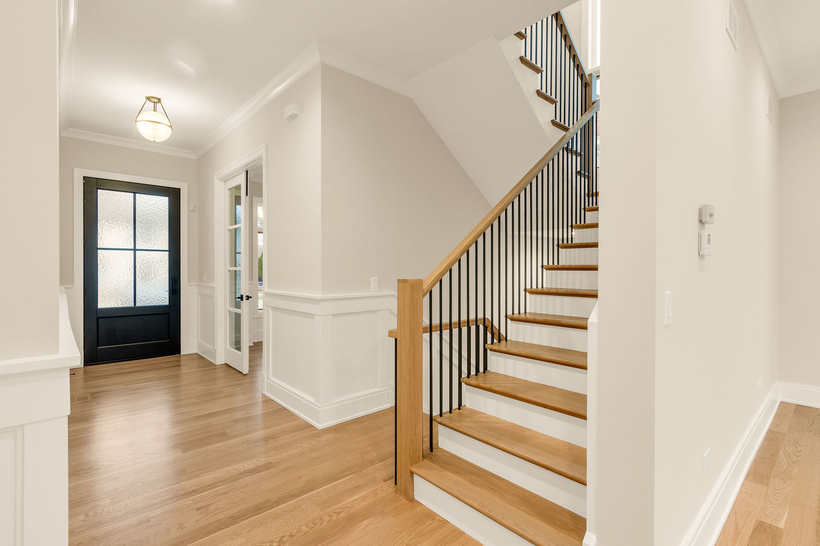 845 S Colfax Avenue, Elmhurst, IL 60126