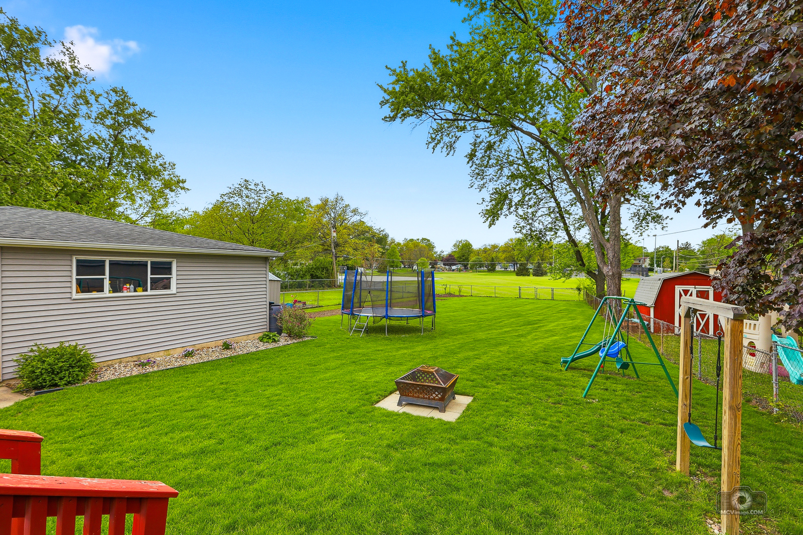 16806 Forest View Drive, Tinley Park, IL 60477