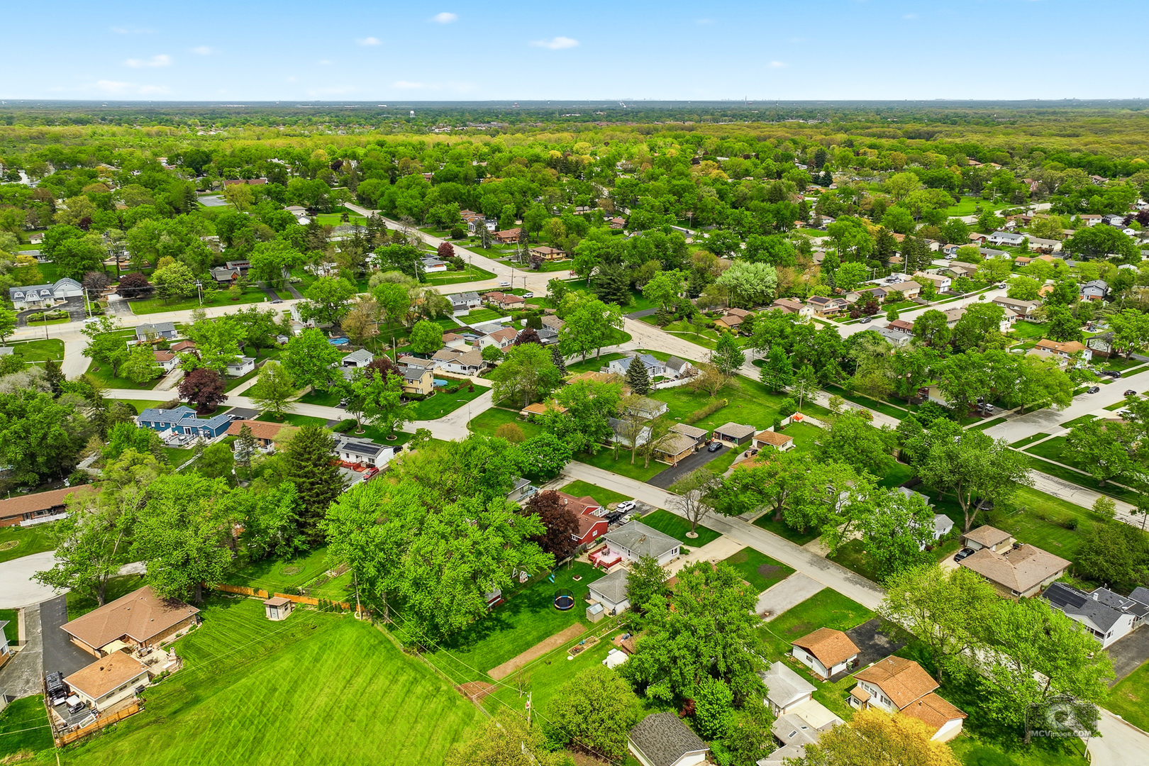 16806 Forest View Drive, Tinley Park, IL 60477