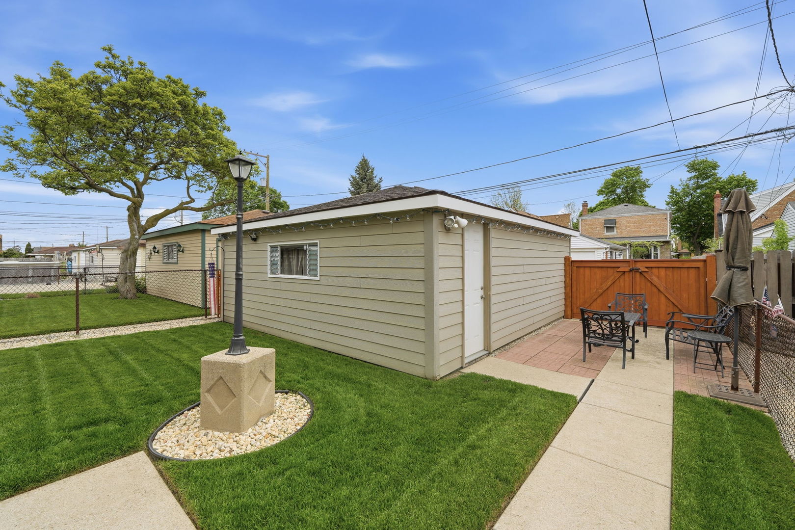3505 N Nottingham Avenue, Chicago, IL 60634