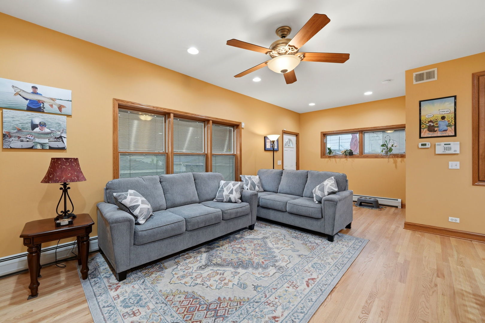 3505 N Nottingham Avenue, Chicago, IL 60634