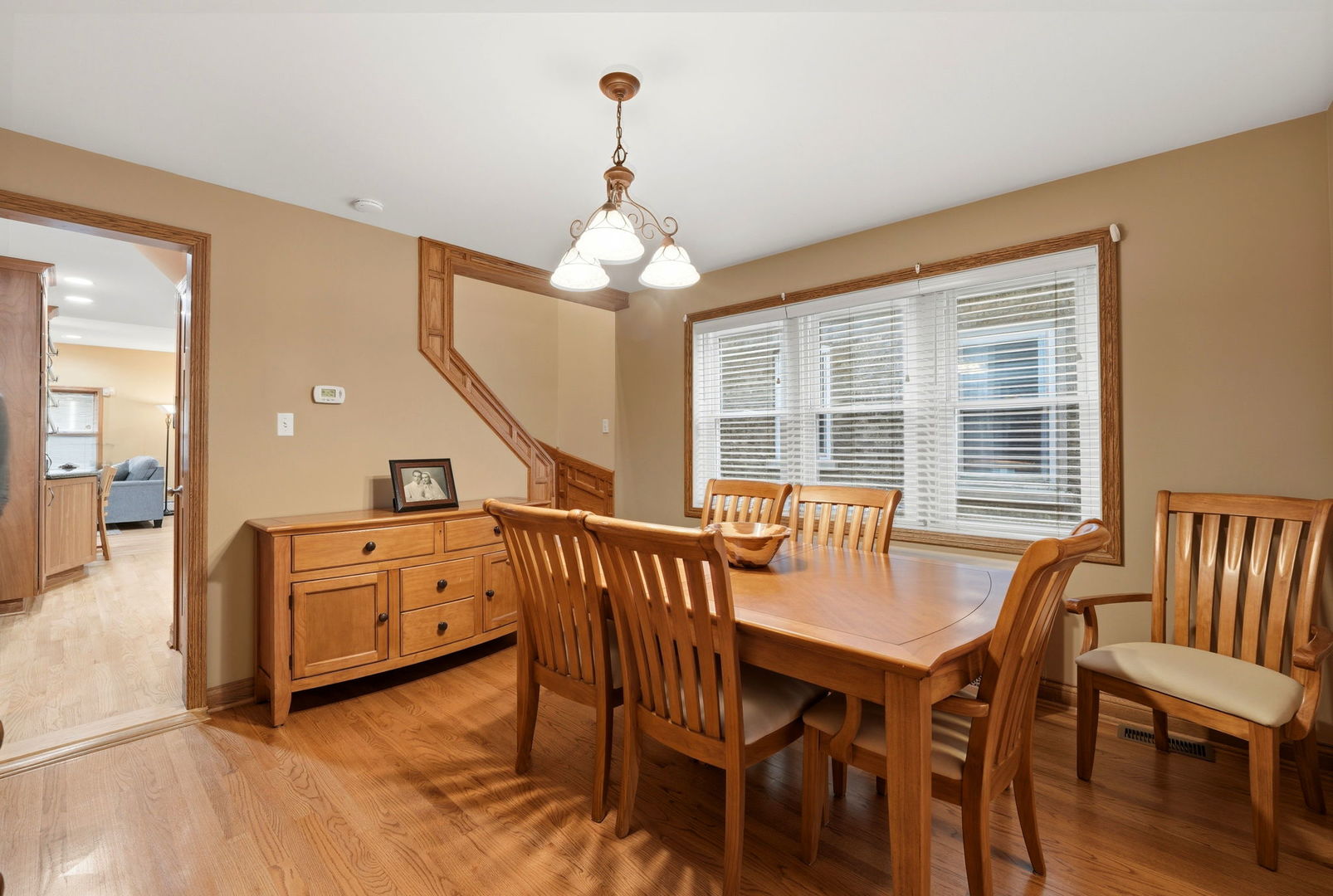3505 N Nottingham Avenue, Chicago, IL 60634