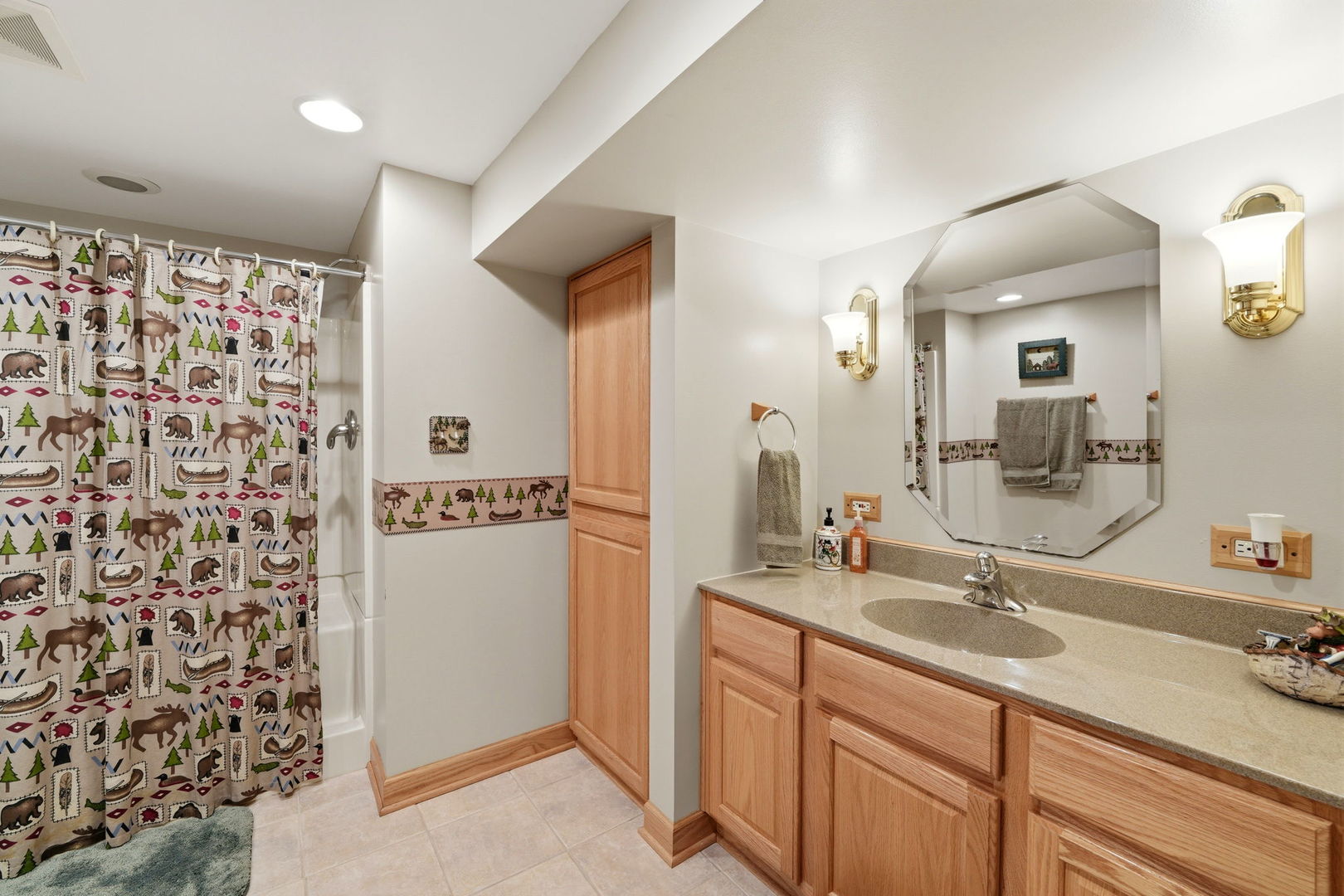 3505 N Nottingham Avenue, Chicago, IL 60634