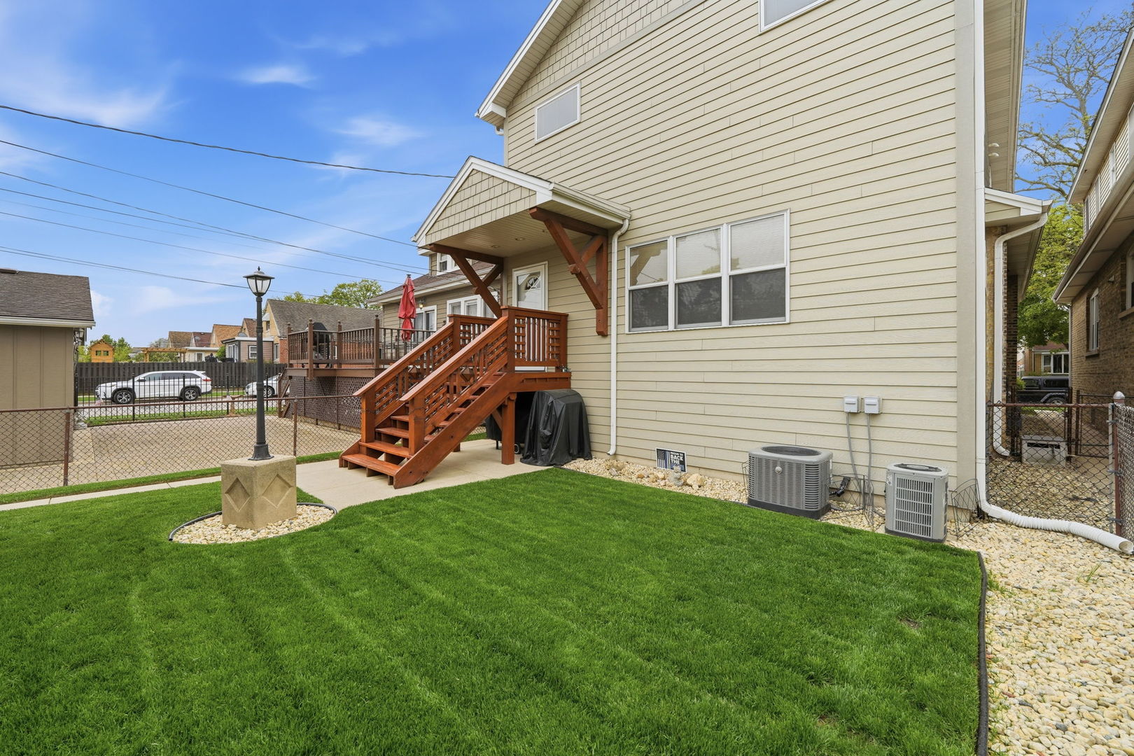 3505 N Nottingham Avenue, Chicago, IL 60634