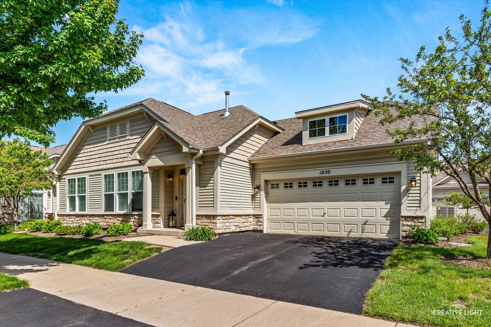 1850 FOXRIDGE Court, Aurora, IL 60502