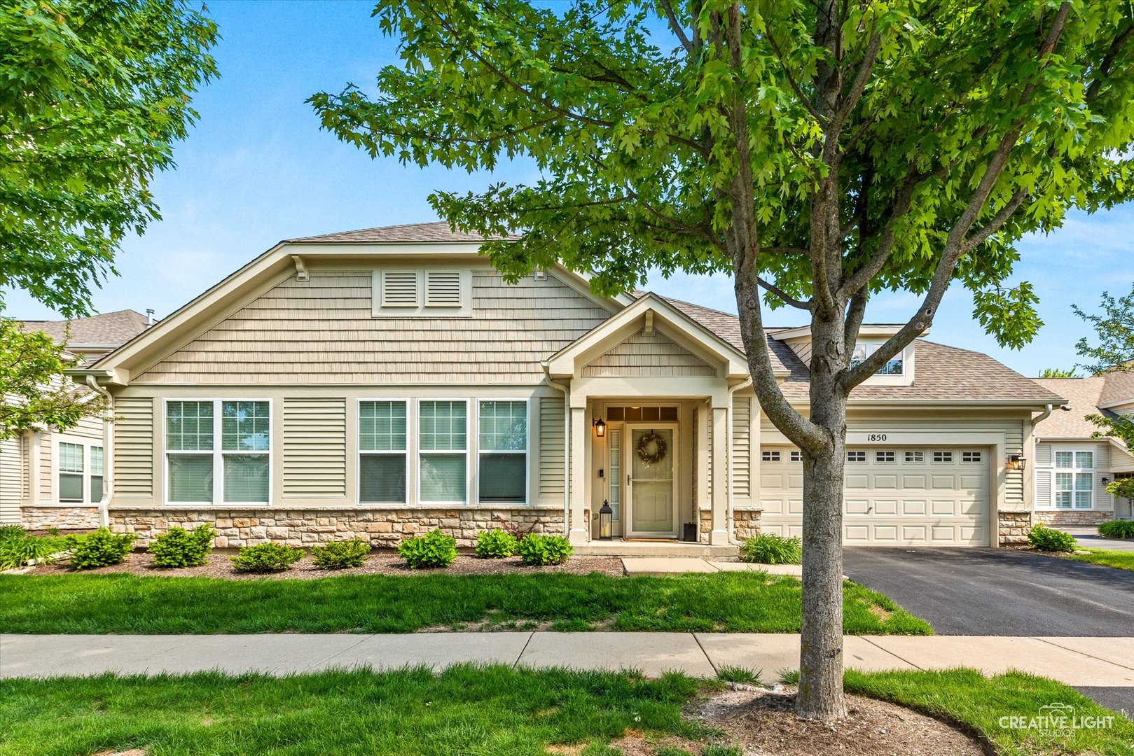 1850 FOXRIDGE Court, Aurora, IL 60502