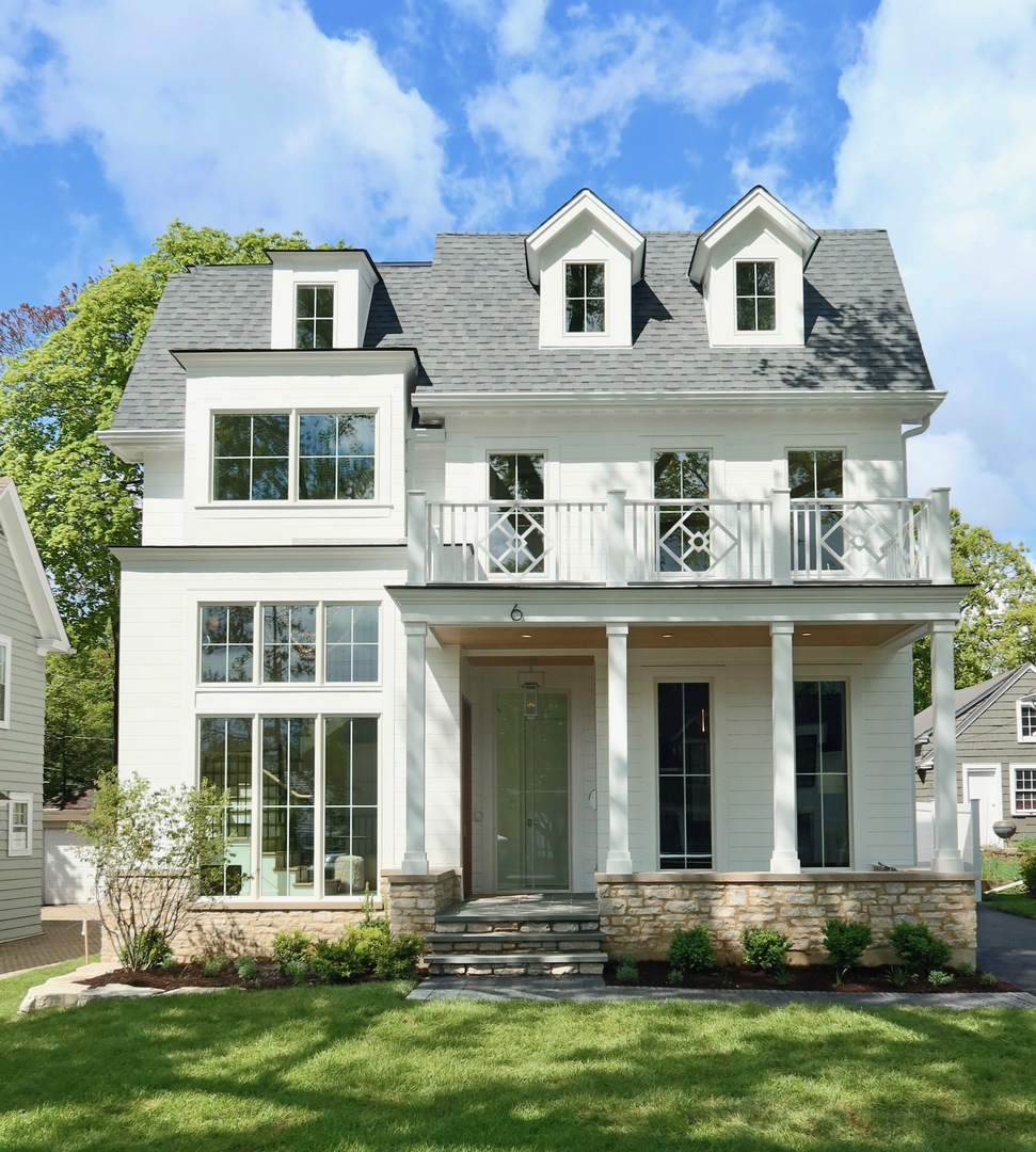 6 S Elm Street, Hinsdale, IL 60521