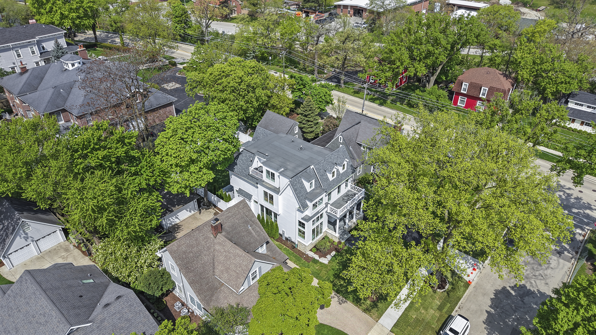 6 S Elm Street, Hinsdale, IL 60521