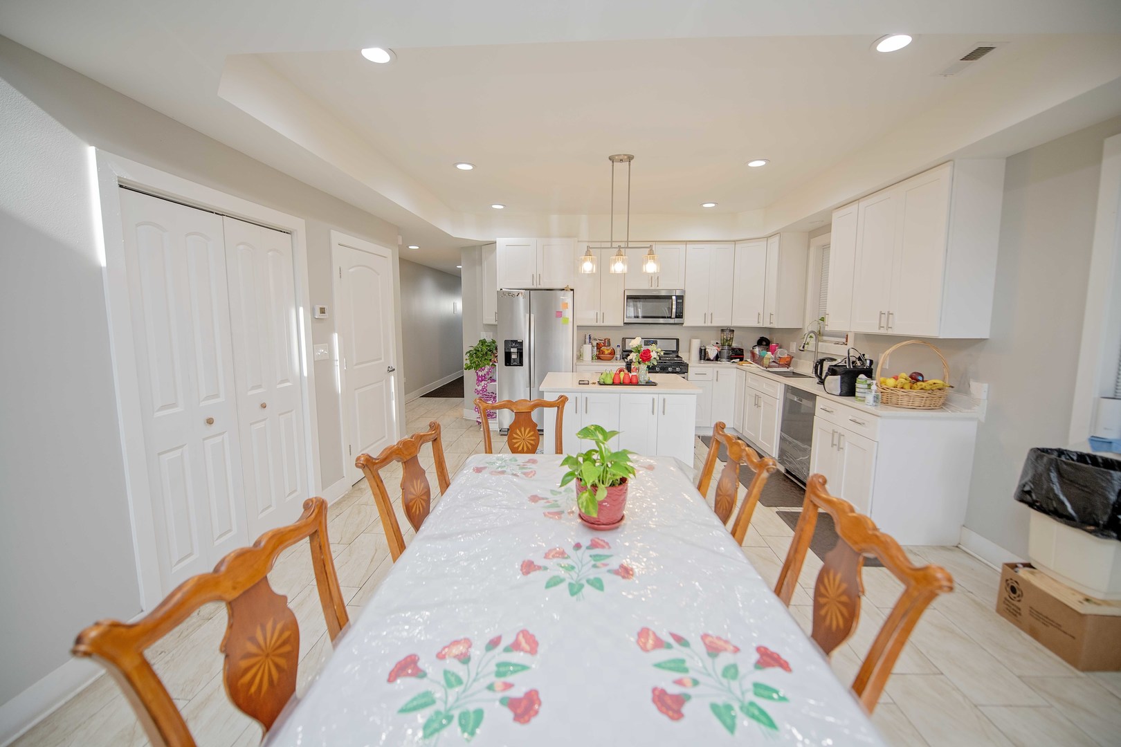 105 N 12th Avenue, Melrose Park, IL 60160