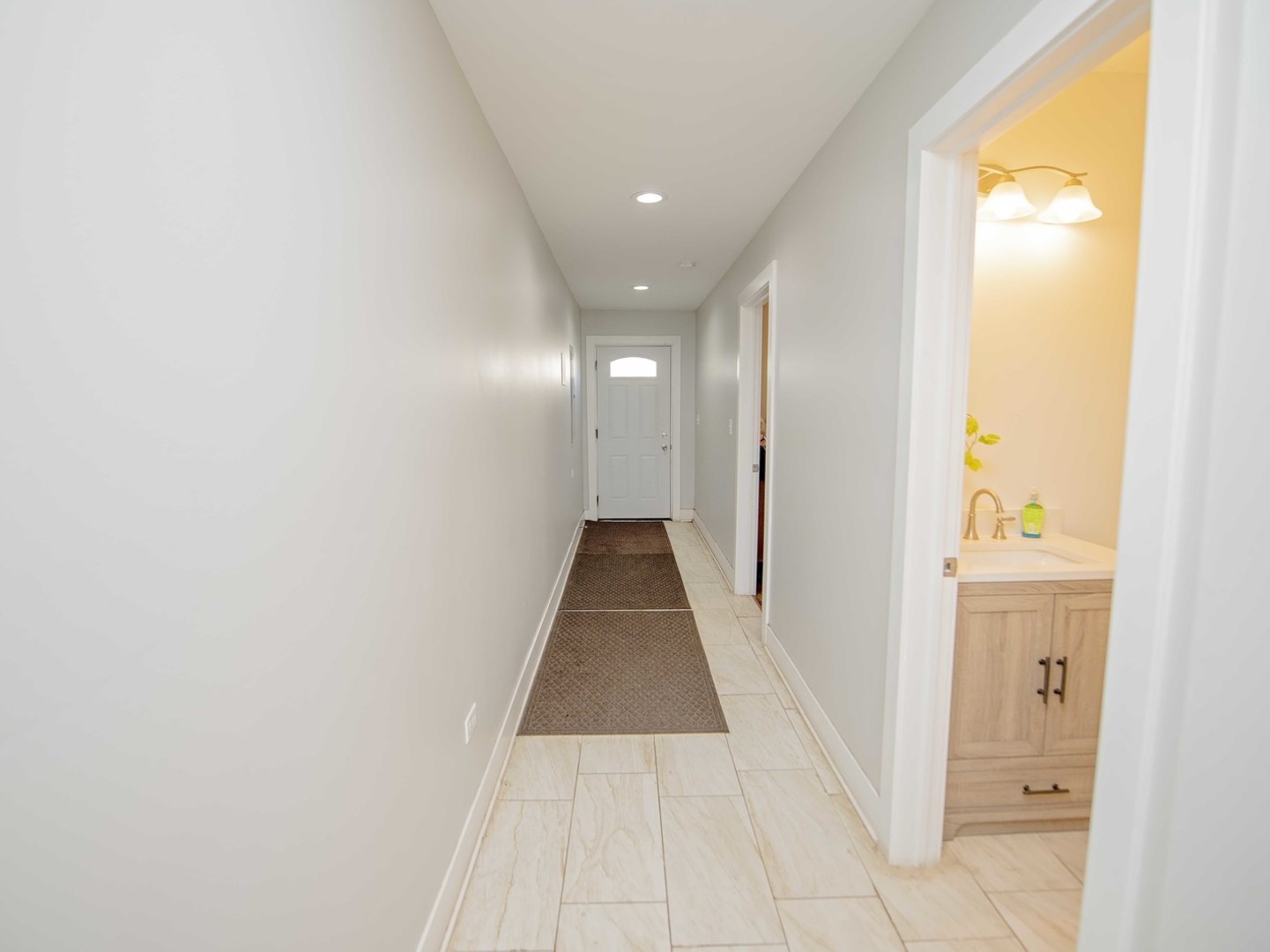105 N 12th Avenue, Melrose Park, IL 60160