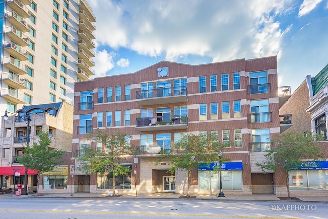 1919 S Michigan Avenue #202, Chicago, IL 60616
