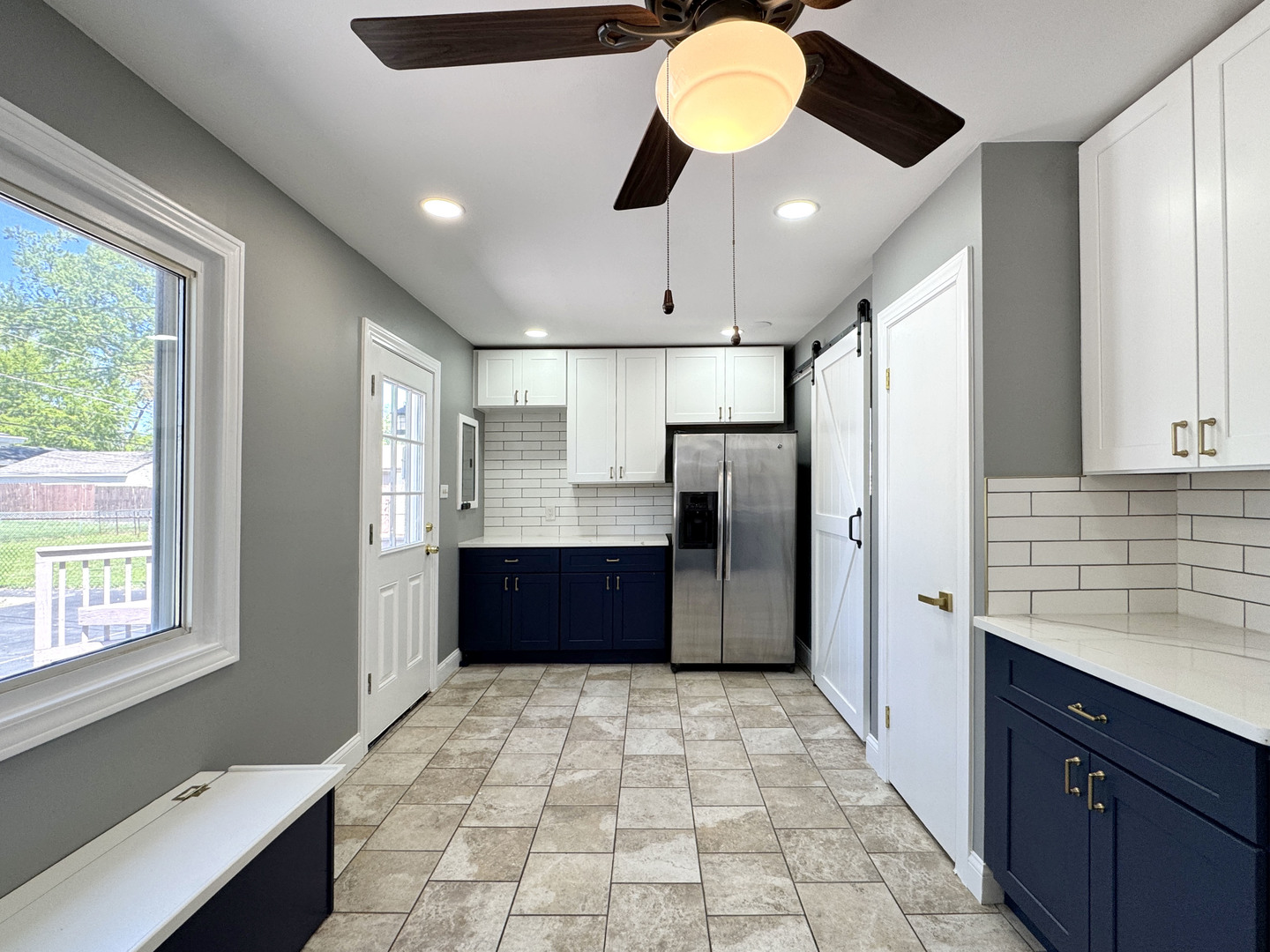 350 N 2nd Avenue, Villa Park, IL 60181