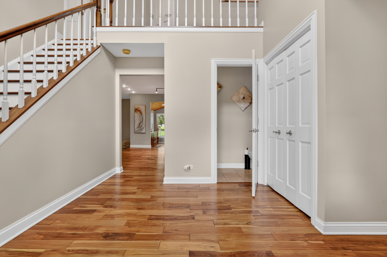 180 Red Hawk Path, Gilberts, IL 60136