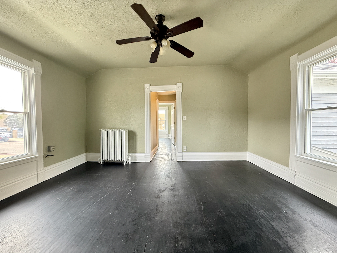 203 Symphony Way #B, Elgin, IL 60120