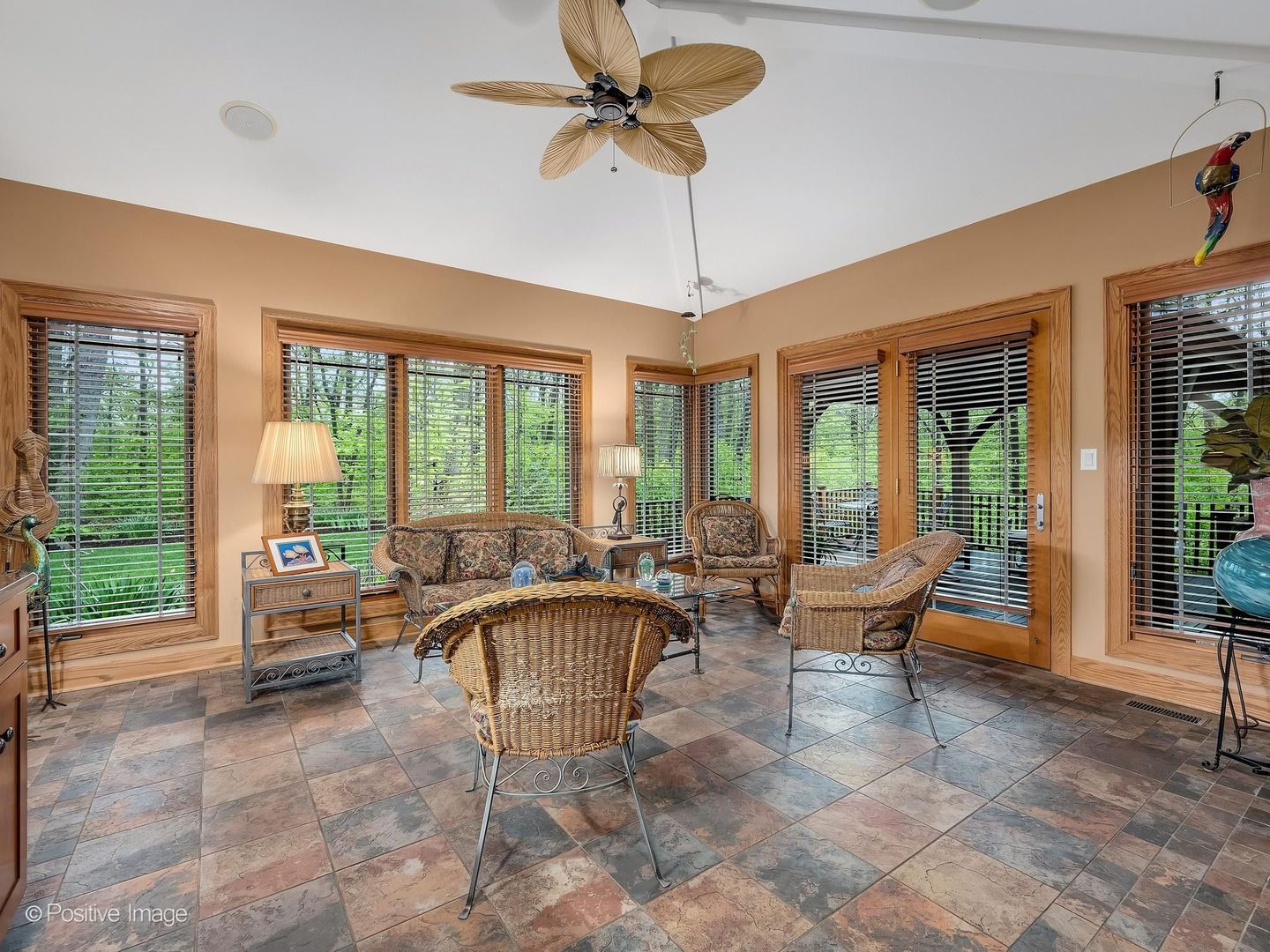13001 Ravine Drive, Lemont, IL 60439